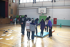 アイマスク体験の写真